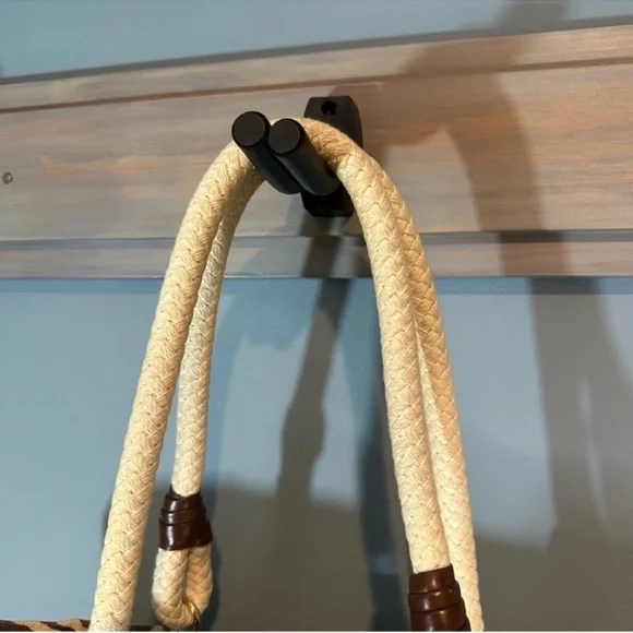 Michael Kors Marina Anchor Rope Tiger Print Shoulder Canvas Tote (+ Dust Bag) - Picture 6 of 12